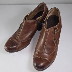 BOC Born Concept Brown Leather Ankle Boots Double Buckle Side Zip Block Heel‎ 10